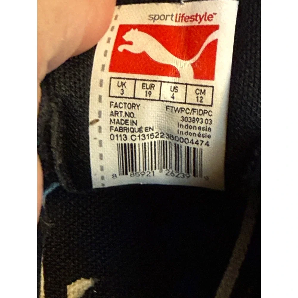 Puma Kids Black Suede White Stripe‎ Velcro Sneakers Shoes Size US 4 EUR 19